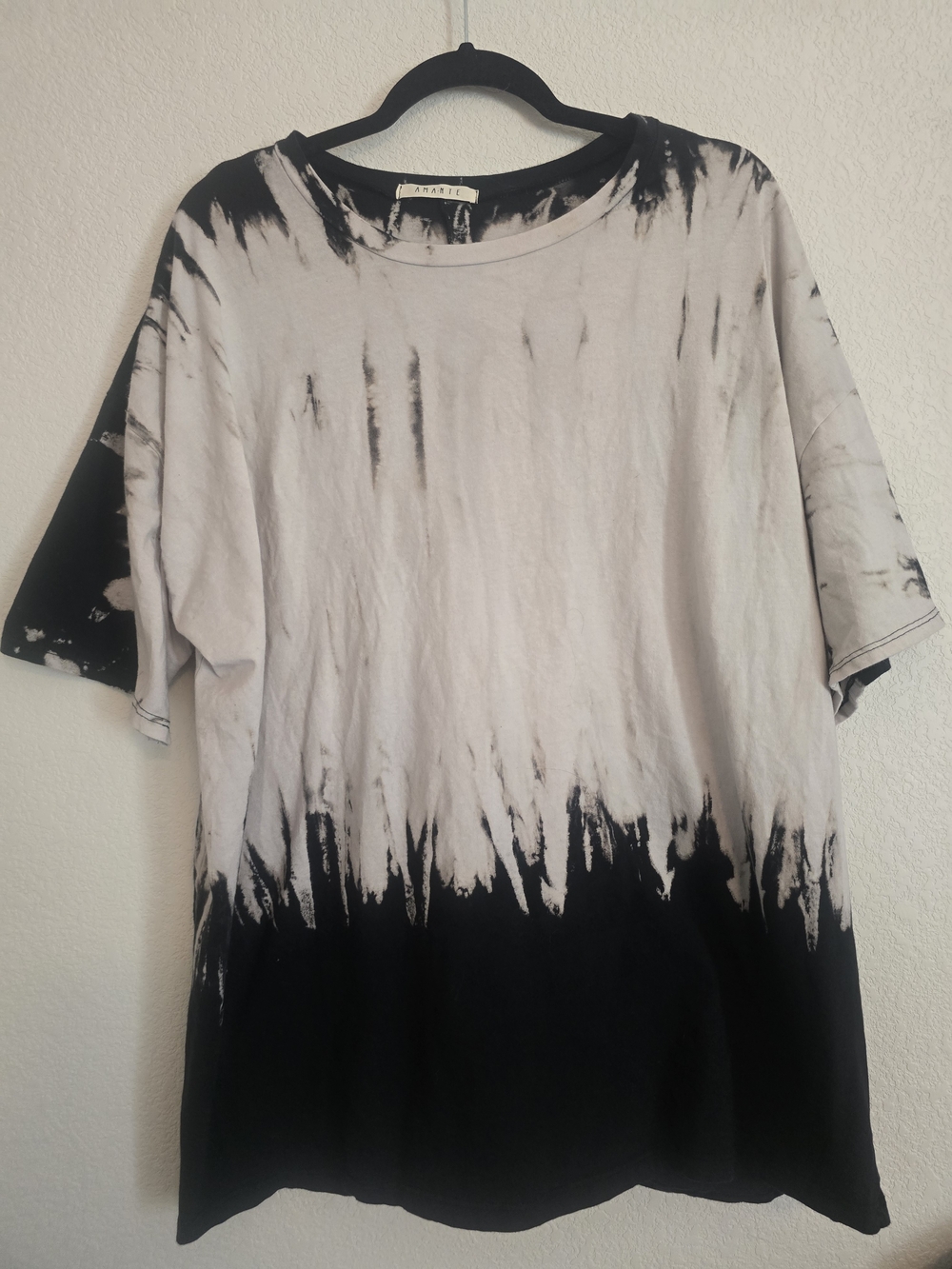 AMANTE Tie-Dye Black and Cream Women's Tee 3XL
